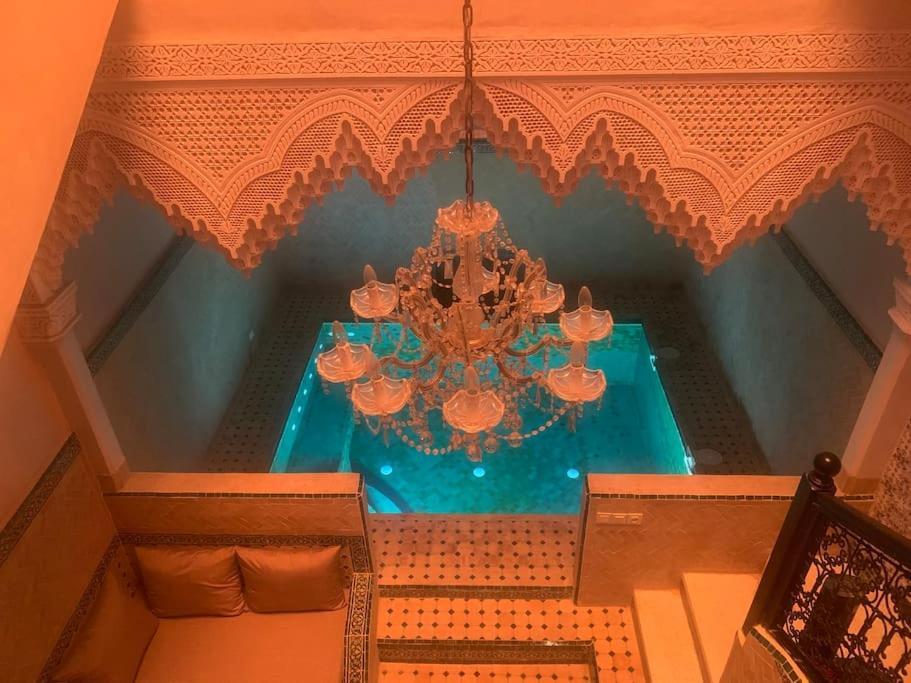 Super Riad Avec Piscine Interieure 马拉喀什 外观 照片