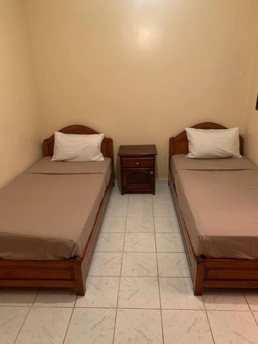 Super Riad Avec Piscine Interieure 马拉喀什 外观 照片