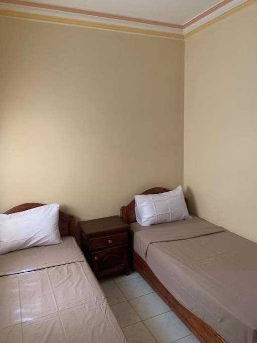 Super Riad Avec Piscine Interieure 马拉喀什 外观 照片